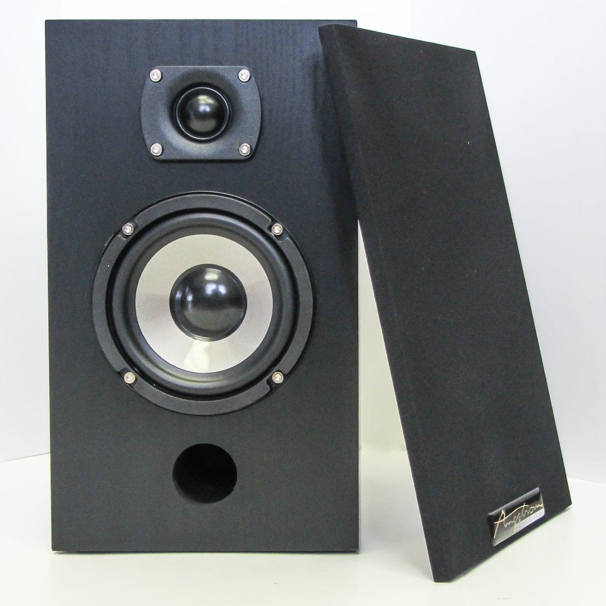 Angstrom COMODO S — TRI composite bookshelf loudspeaker